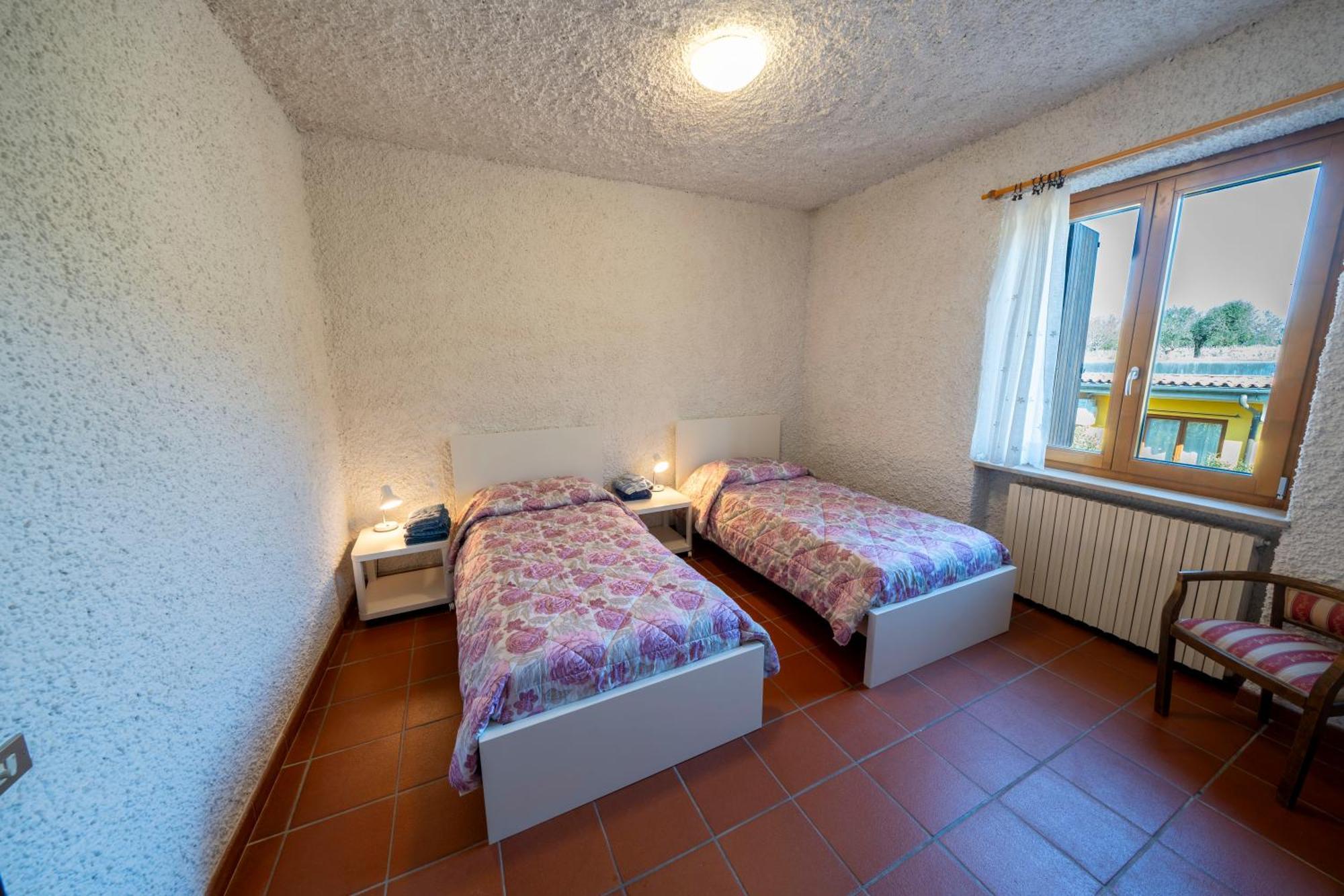 Casa Ghirlanda Con Piscina E Campo Da Tennis Lazise Exterior photo